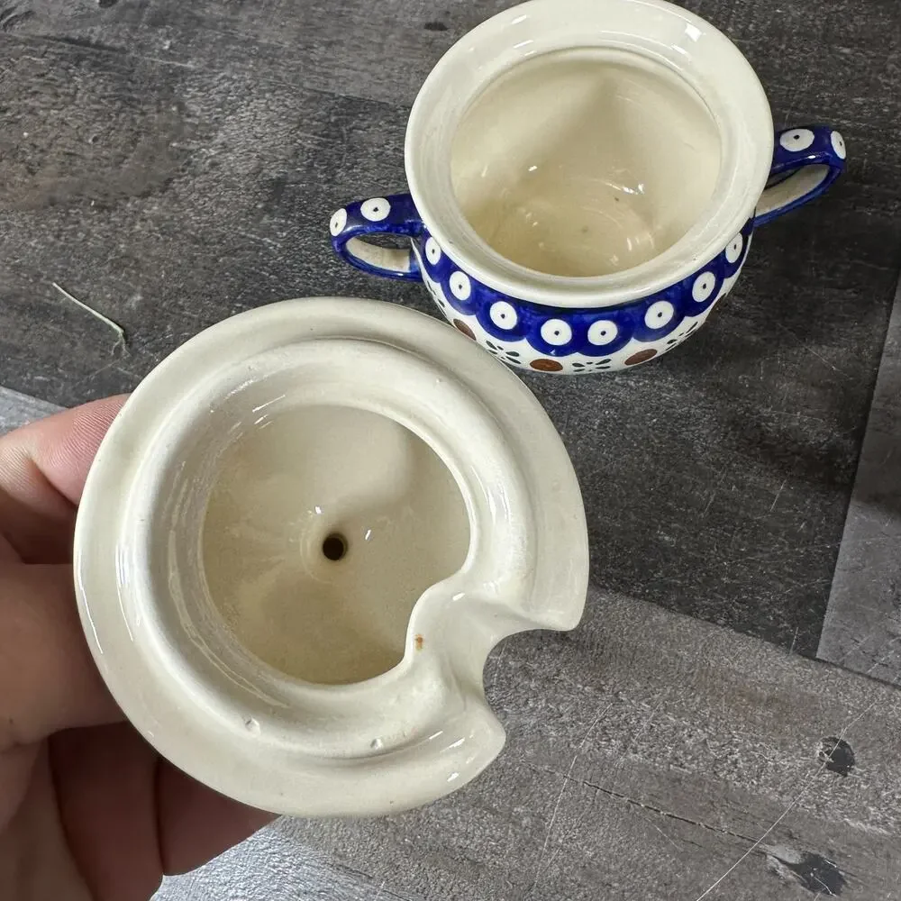 Vintage Boleslawiec Polish Pottery Mosquito Pattern Cream‎ And Sugar